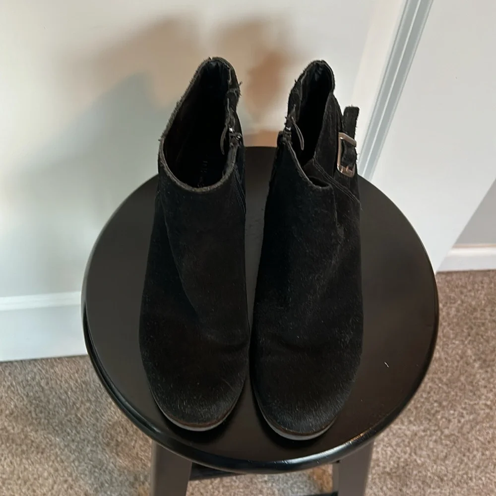 Black suede size 7 shoe boots.  GH Bass leather boots.  Side zipper closure. - Picture 2 of 6